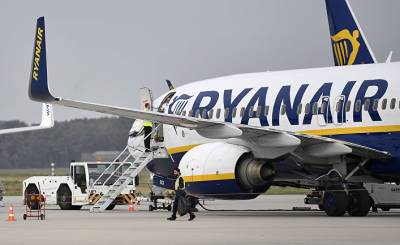 ePoznan (Польша): самолет в Одессу улетел без 30 пассажиров. Пилот говорил, что он «король самолета» и кричал «вон»