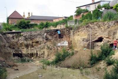 В центре Винницы археологи раскопали подземный туннель
