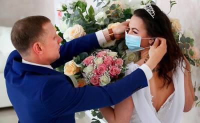 В Узбекистане ввели ряд ограничений на проведение свадеб и других торжественных мероприятий