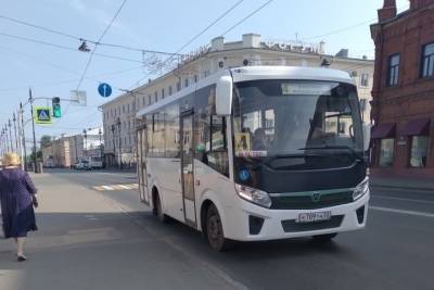 Пассажир устроил драку с водителем в томском автобусе
