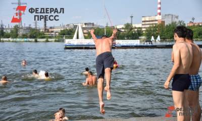 Синоптик рассказал, сколько продлится жара в России