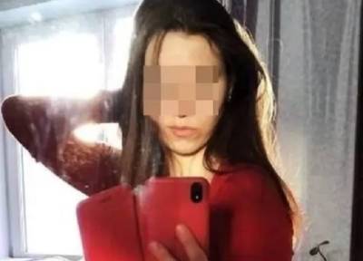 Учительницу в Новосибирске обвиняют в совращении 14-летнего школьника