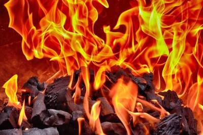 В Томске в пожаре погибли три человека