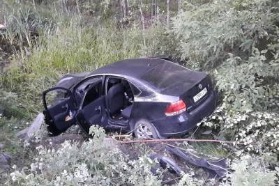По дороге в Невьянск съехал в кювет автомобиль, водитель погиб