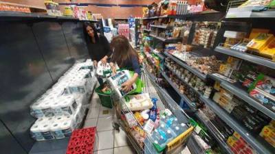 Новое в Израиле: сотни супермаркетов будут работать без кассы и наличных