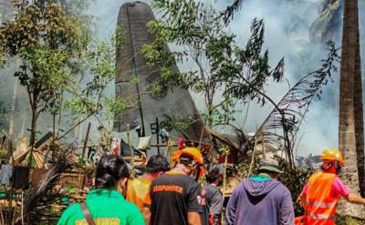 Филиппинские военные нашли бортовой самописец разбившегося С-130