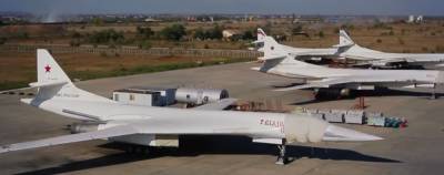 Поднятые по тревоге стратегические Ту-95МС совершили ночные пуски крылатых ракет