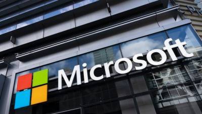 Microsoft получает тысячи секретных запросов о раскрытии данных клиентов в год