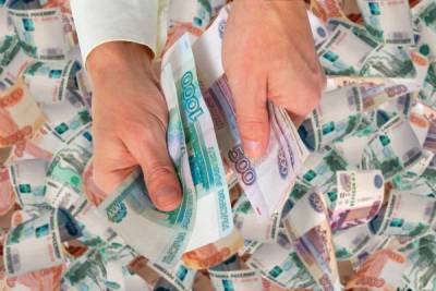 В Смоленске лжепредприниматель присвоил 300 тысяч рублей