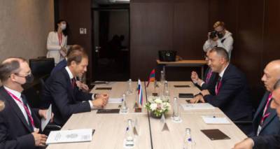 Привлечь российский бизнес в армянские свободные зоны - встреча Керобяна и Мантурова