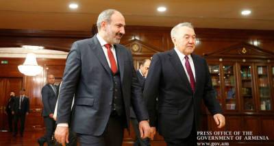 Армения готова активизировать связи с Казахстаном: Пашинян поздравил Назарбаева