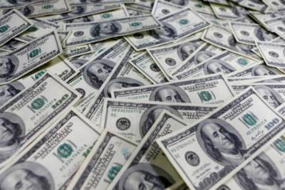 Американец неожиданно обнаружил на своей карточке $50 миллиардов