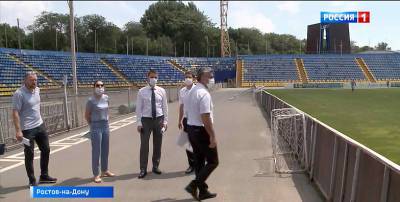 Замгубернатора Дона проверил ход строительства трех спортивных объектов Ростова