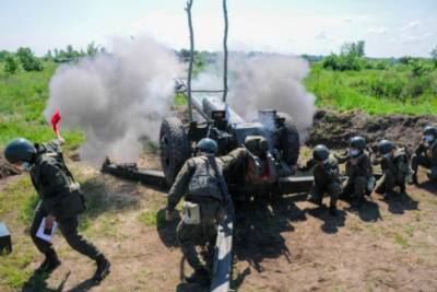 Обстрелы не прекращаются: боевики девять раз нарушили "тишину" за сутки на Донбассе