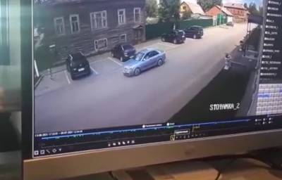В Тверской области разыскивают водителя, сбившего на дороге ребенка