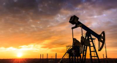 Неопределенность по поводу встречи ОПЕК+ подняла цены на нефть