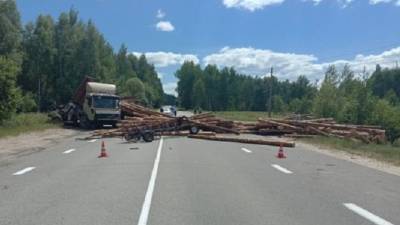 Женщина-водитель трактора погибла в ДТП в Шиловском районе