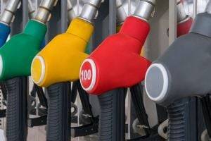 Розничные цены на бензин и дизельное топливо продолжили рост