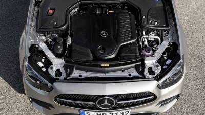 Продажи Mercedes-Benz выросли на 25%
