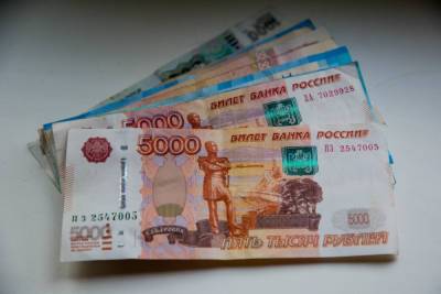 В Тверской области работодатель задолжал сотрудникам почти 300 тысяч рублей
