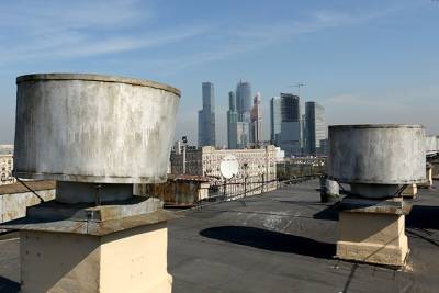 Росгвардейцы задержали руферов на крыше высотки в центре Москвы