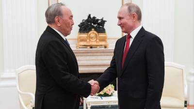 Путин поздравил в личном разговоре Назарбаева с 81-летием