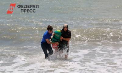 Ребенок из Петербурга погиб во время шторма в Абхазии