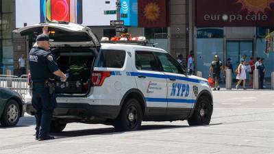 В Нью-Йорке ввели режим ЧС из-за преступлений с применением оружия