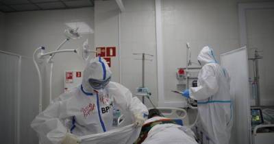 Глава ВОЗ рассказал об опасной стадии пандемии коронавируса