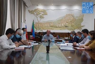 В Дагестане определят планы развития Дербента до 2025 года