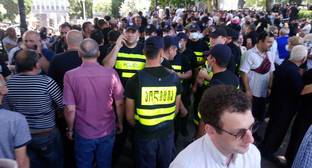 Грузинские политики негативно оценили действия полиции при беспорядках в Тбилиси