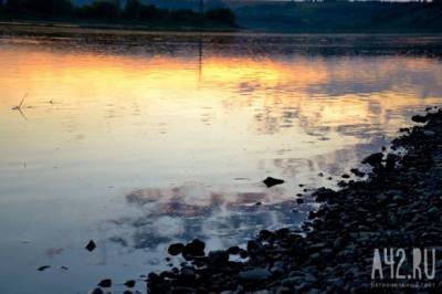 64-летний рыбак утонул в реке в Кузбассе