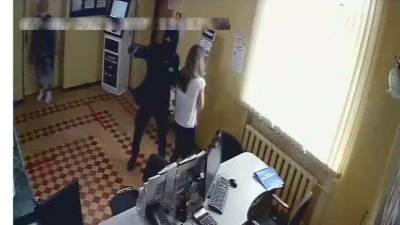 Разбойное нападение на банк в Крыму: похищено почти полмиллиона