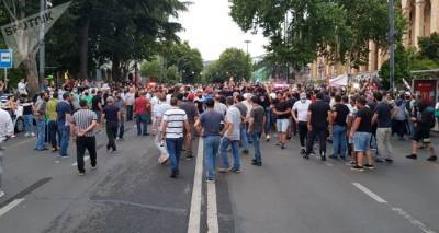 МВД Грузии: на акции в Тбилиси задержаны сто человек