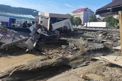 В Туапсинском районе Кубани 17 комиссий оценивают нанесённый стихией ущерб