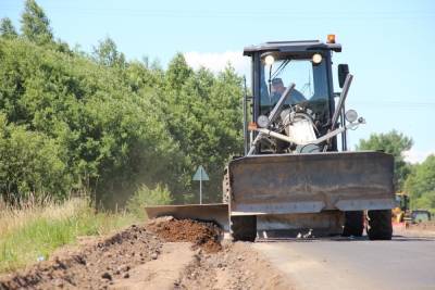 Около 8 км приграничной дороги в Невельском районе отремонтируют до 30 июля