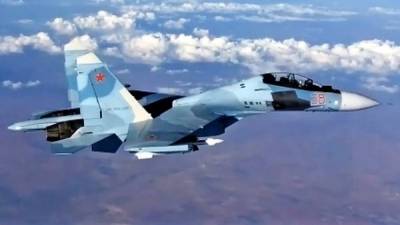 Су-30 Черноморского флота отогнали от госграницы самолëт-разведчик ВМС США