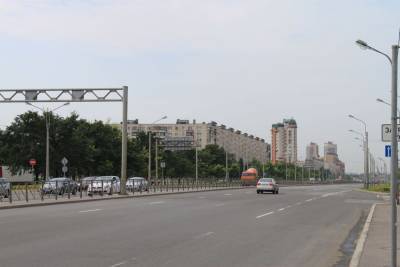 Петербуржцев предупредили об ограничении движения по трем улицам