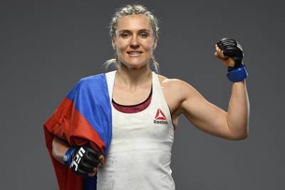 Яна Куницкая - Россиянка захотела подраться с бывшей чемпионкой UFC - lenta.ru