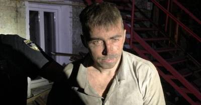 В Киеве подозреваемый в педофилии сбежал из-под стражи и сутки прятался в дымоходе (фото)