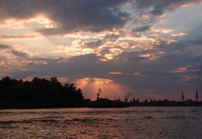 Нет второго Днепра: что грозит главной реке Украины