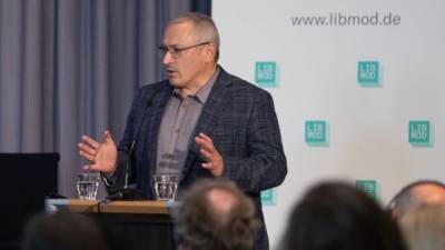 Ходорковский - "Это надолго": политолог Марков оценил перспективы борьбы со структурами Ходорковского - newinform.com - Россия