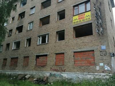 Жильцам расселенного общежития в Сыктывкаре приходится снимать квартиры на собственные средства