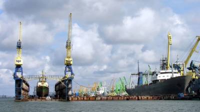 Клайпедский порт терпит убытки на фоне ограничений Белоруссии