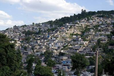 Сатановский: Гаити подает пример «старейшей демократии»