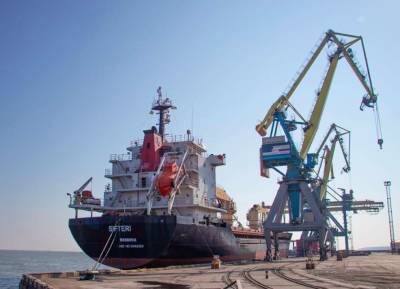В портах Украины выросла перевалка нефти