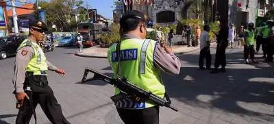 На Бали арестовали россиян по подозрению в вымогательстве у местных жителей