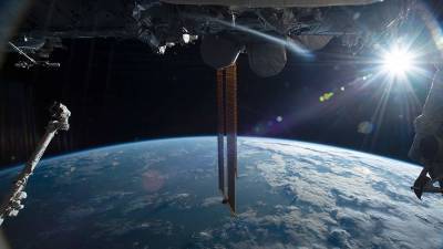 «Роскосмос» заявил о приближении к МКС неизвестного объекта