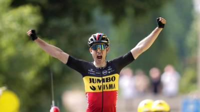 Ван Арт стал победителем очередного этапа "Тур де Франс"