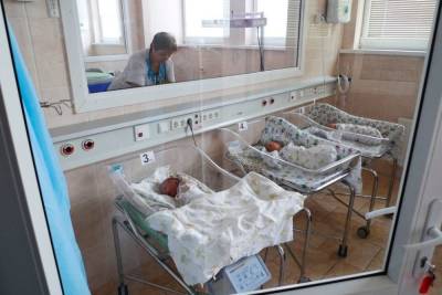 Впервые в России женщина родила после двойной пересадки органов